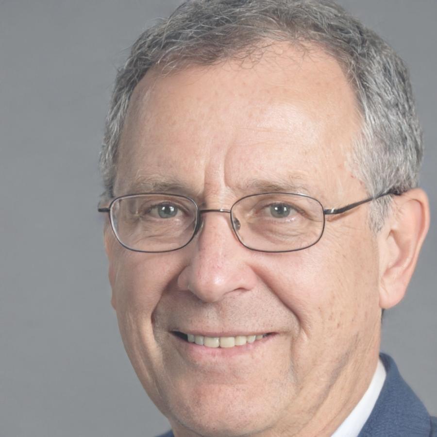 Portrait de Marc Dubois, expert en analyse financière